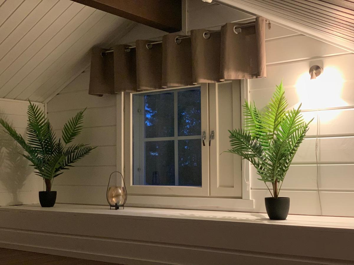 Elegant Villa On The Shore Of Lake Saimaa ラッペーンランタ エクステリア 写真